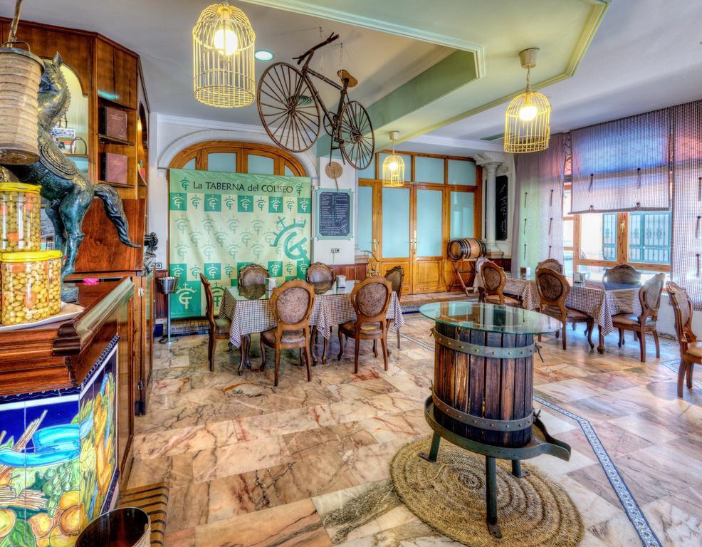 Hotel Sandra 알칼라데과다이라 외부 사진